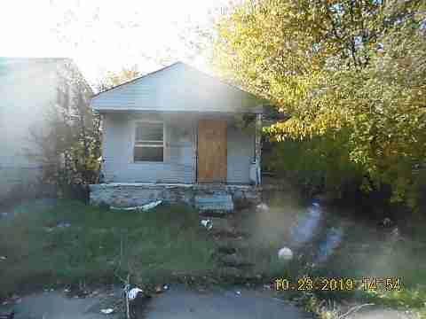 12715 Roselawn Oct 2019_m.jpg